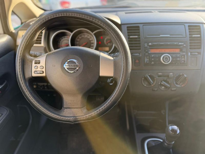 Nissan Tiida 1.8 Visia 5P L08 2014 - foto 3